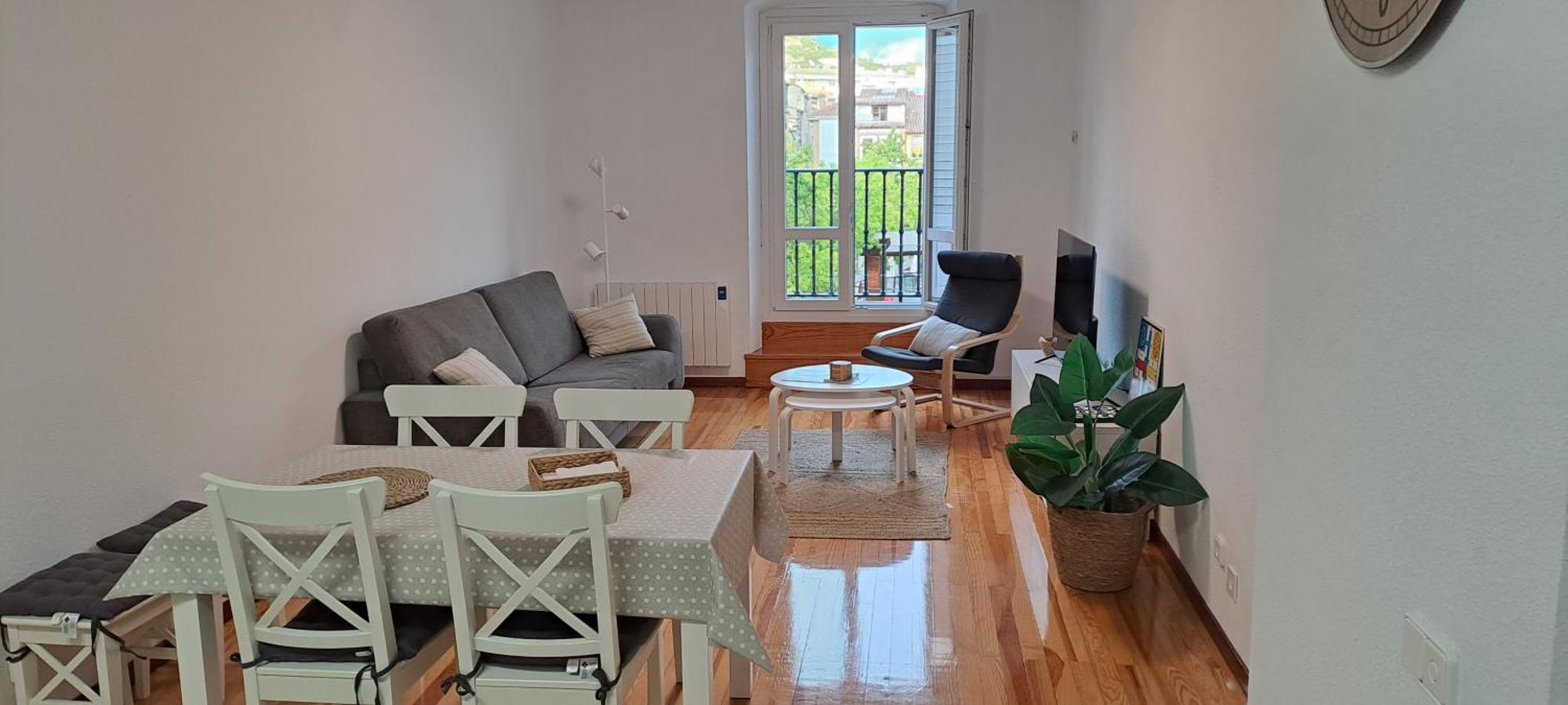 Erdizka, Centrico Apartamento Turistico Con La Mejor Vista Plaza De Los Fueros Estella Εξωτερικό φωτογραφία